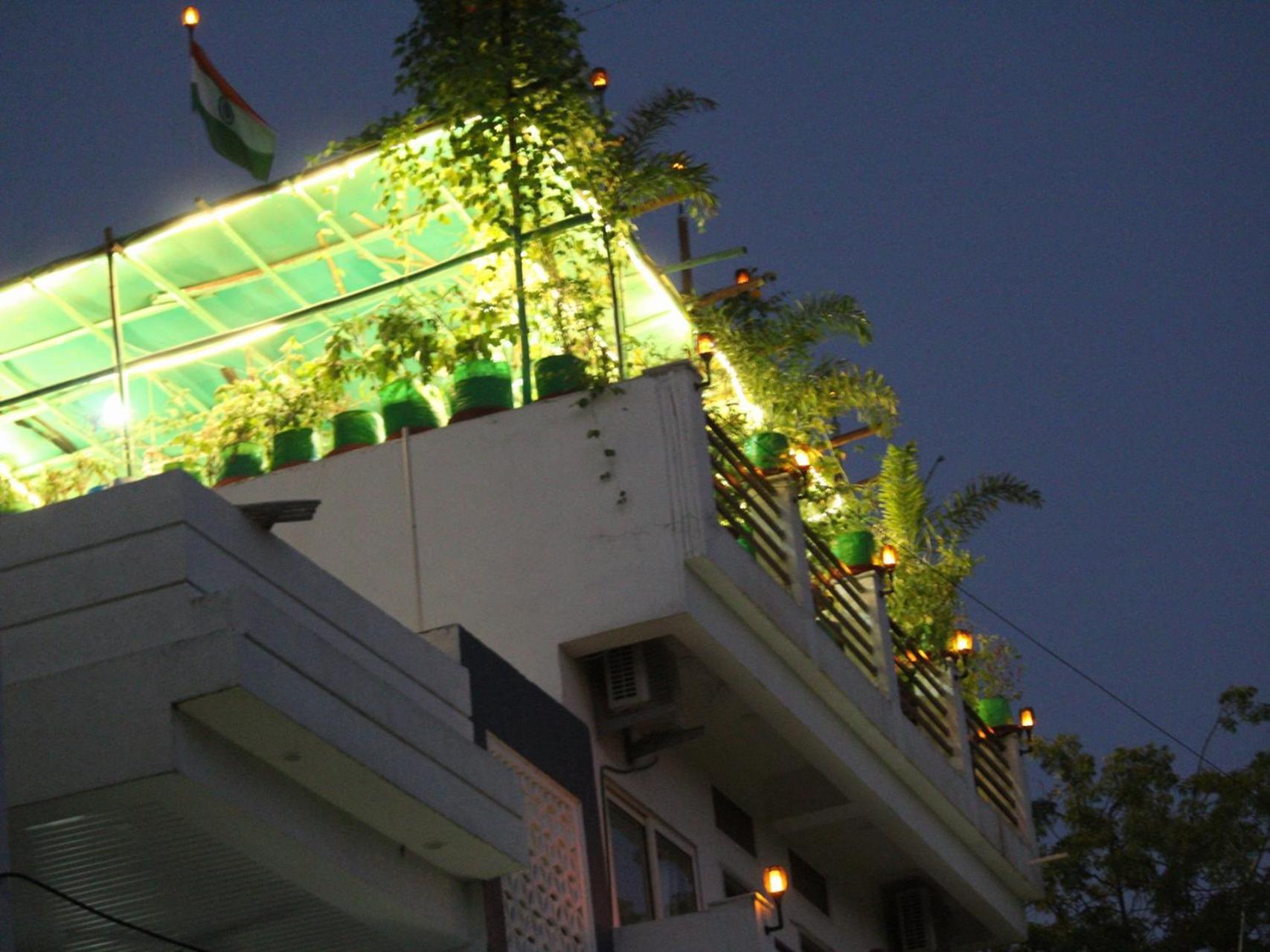 Choudhary White House Udaipur Apartment Luaran gambar