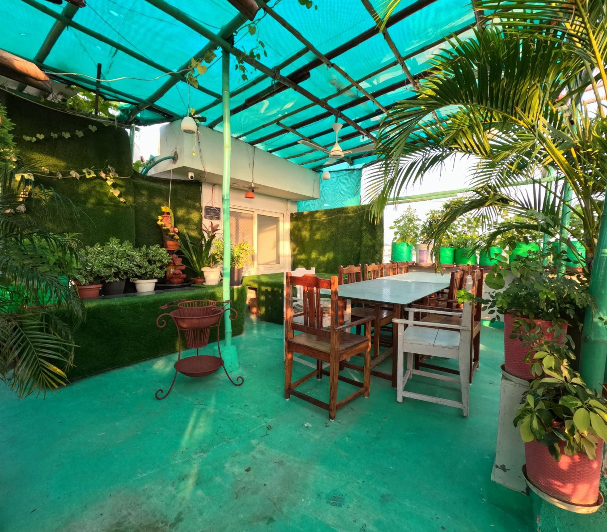 Choudhary White House Udaipur Apartment Luaran gambar