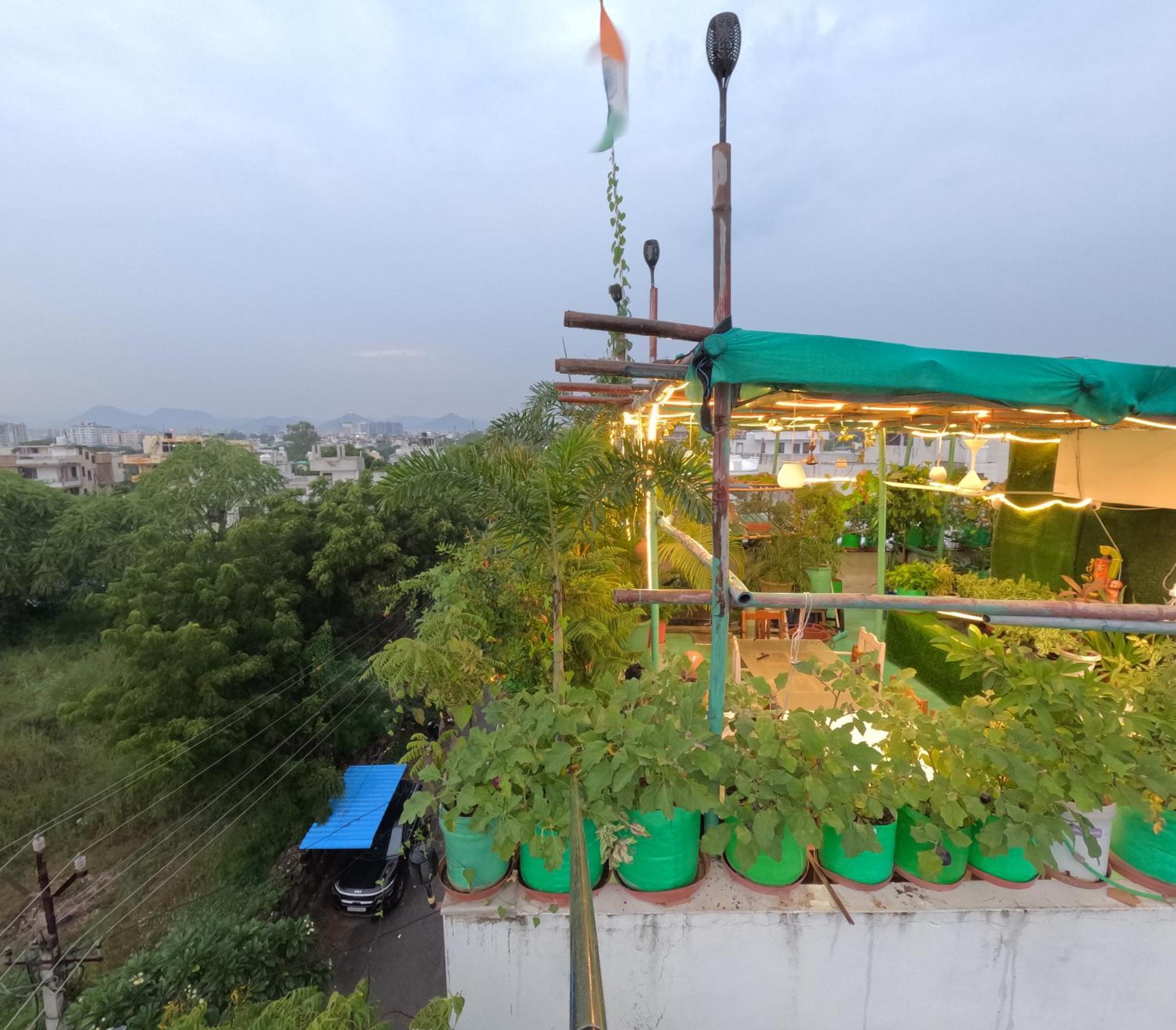 Choudhary White House Udaipur Apartment Luaran gambar