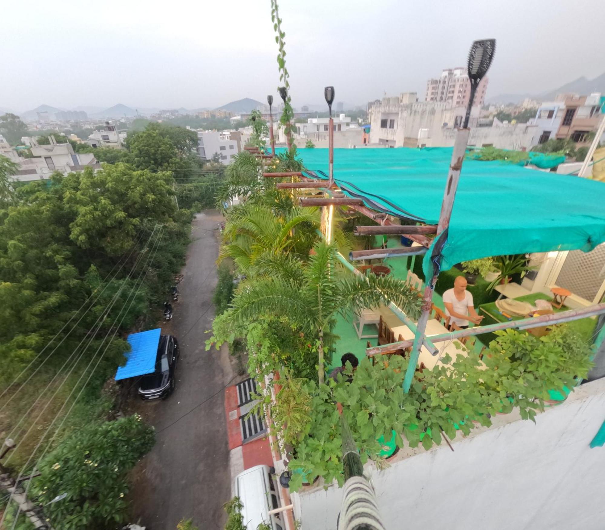 Choudhary White House Udaipur Apartment Luaran gambar